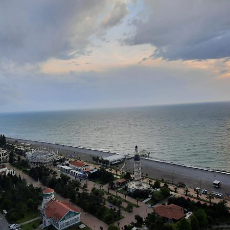 Twins Tower Orbi City Batumi Exterior photo